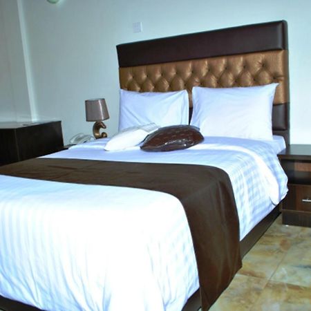 Airport Plaza Hotel Juba Kültér fotó