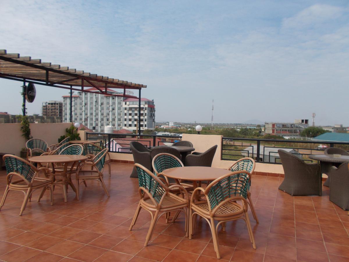 Airport Plaza Hotel Juba Kültér fotó