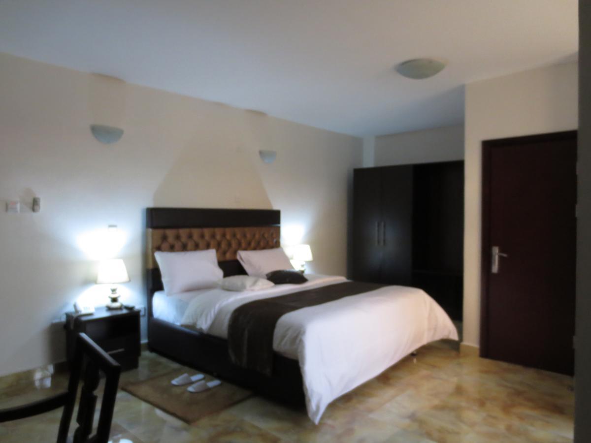 Airport Plaza Hotel Juba Kültér fotó